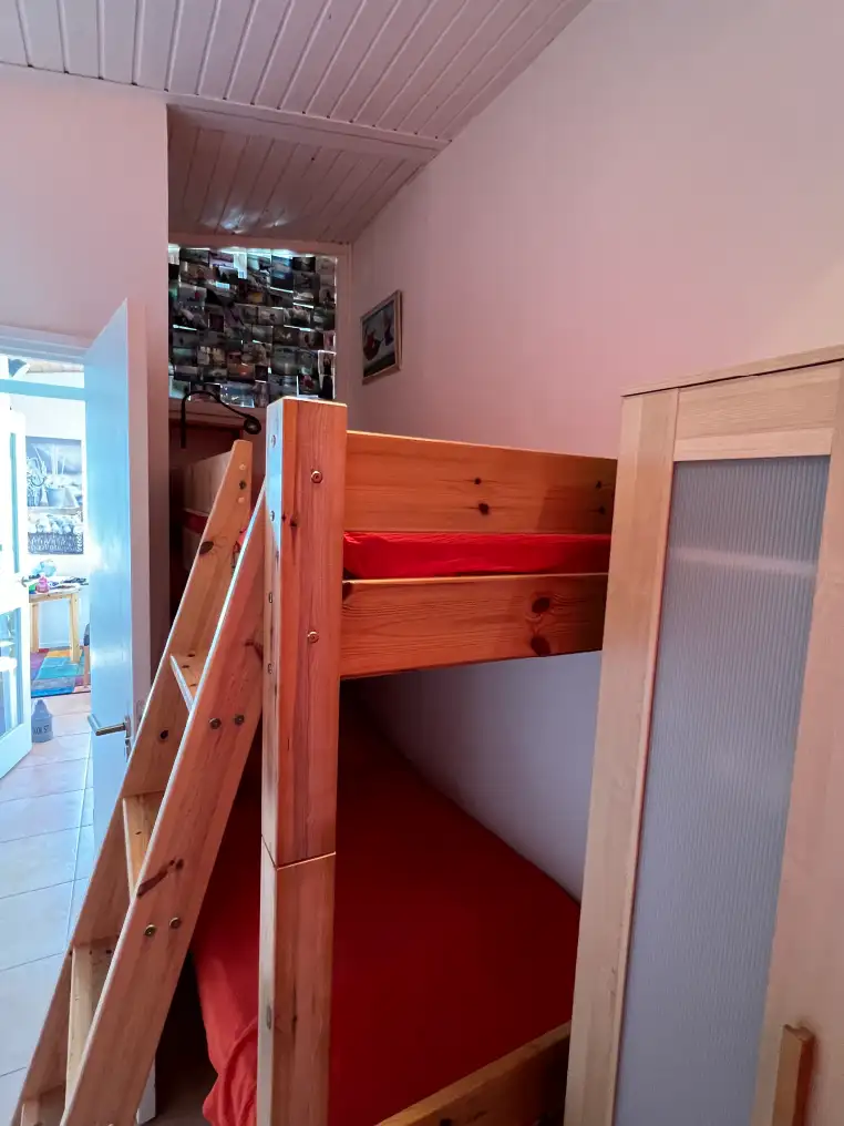 placeholder image-sq