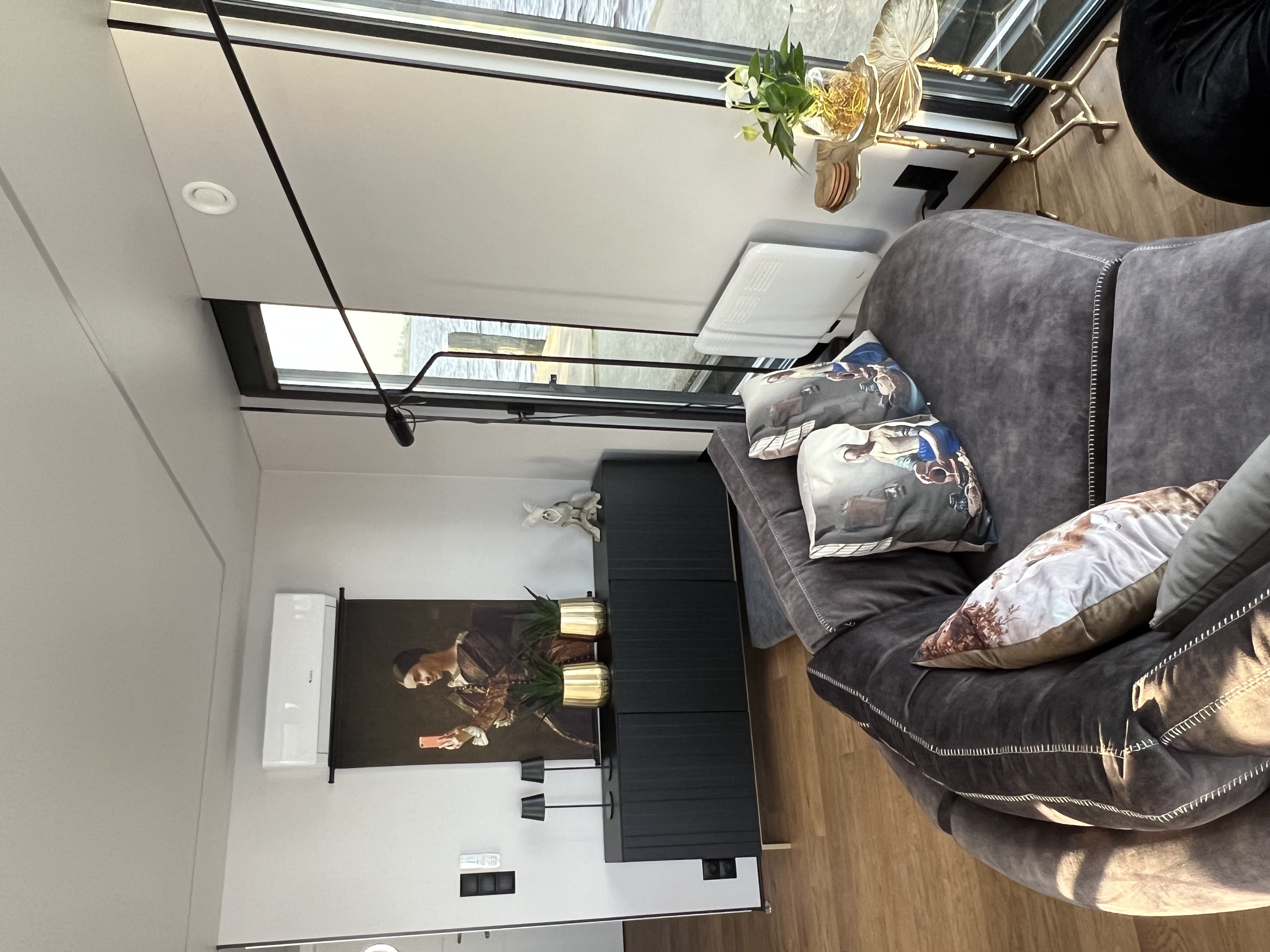 placeholder image-sq