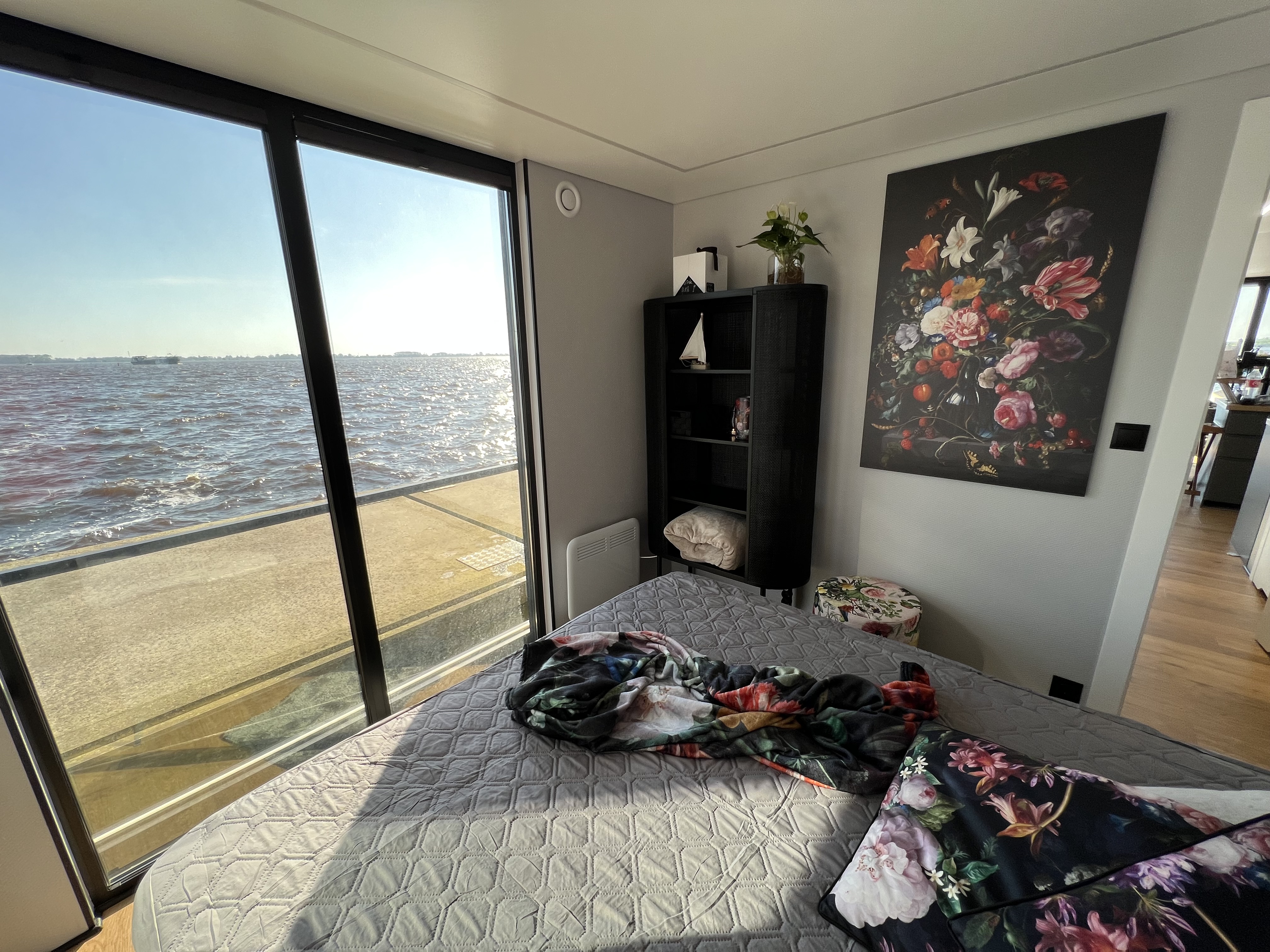 placeholder image-sq