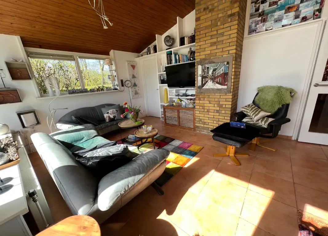 placeholder image-sq